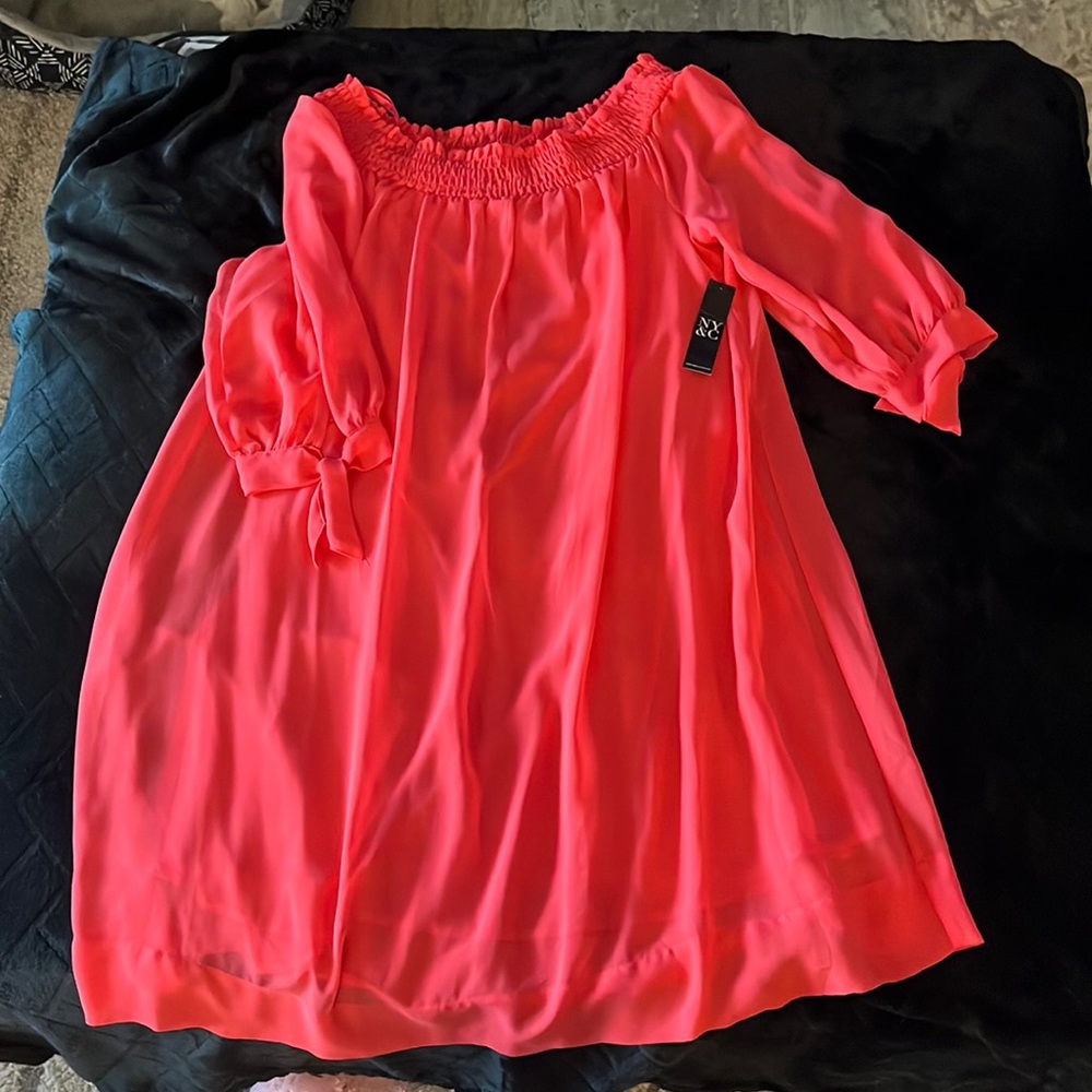 Beautiful new dress, New York and Company